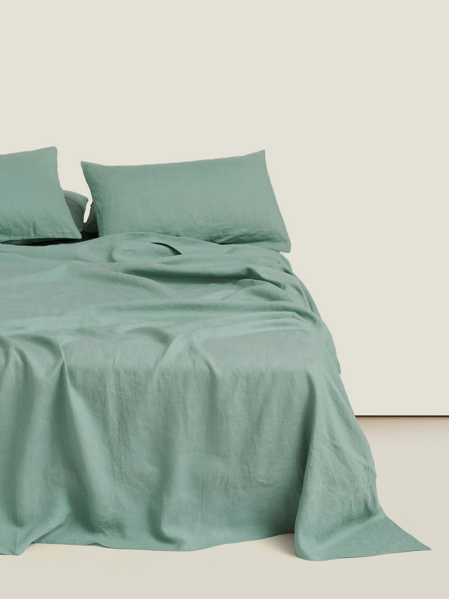 100% Linen Flat Sheet in Green Fig