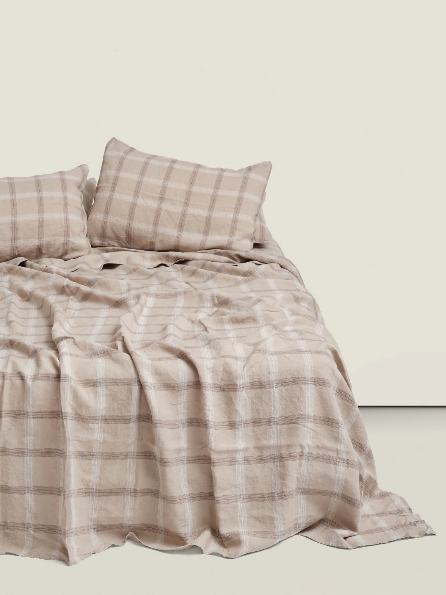 100% Linen Flat Sheet in Natural Plaid