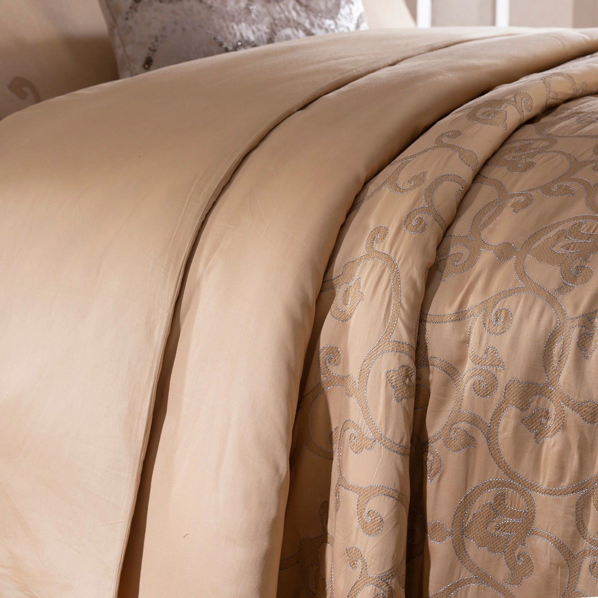 11PC Duvet Cover Set Splendid Zest Flecked Plot Elan Gold