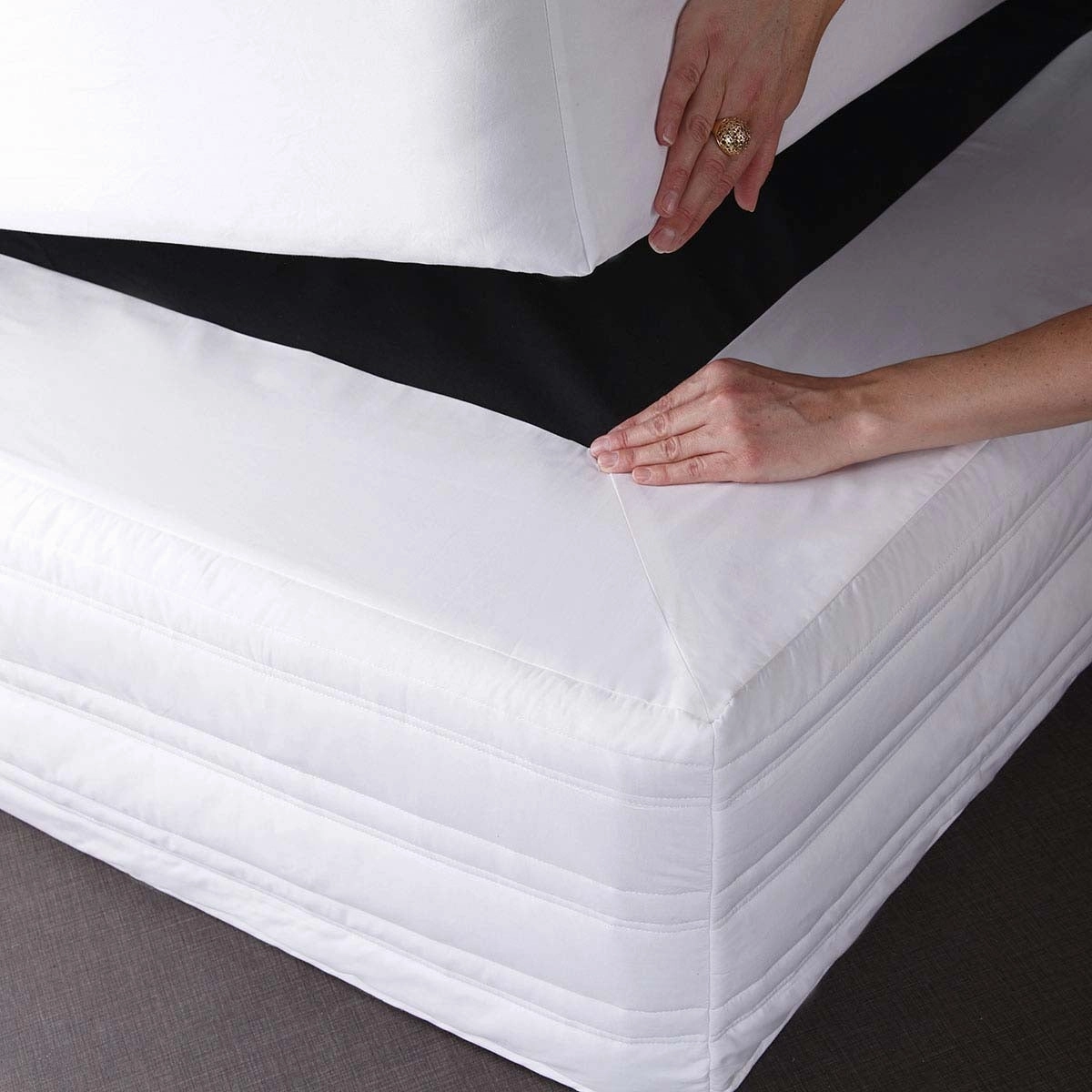 250 Thread Count Easy Fit Stretch Over Valance by Logan & Mason