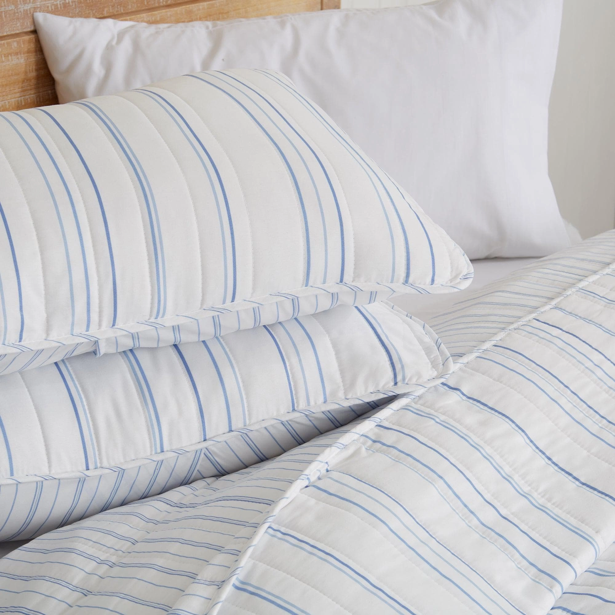 3-Piece Stripe Quilt - Katelyn Collection