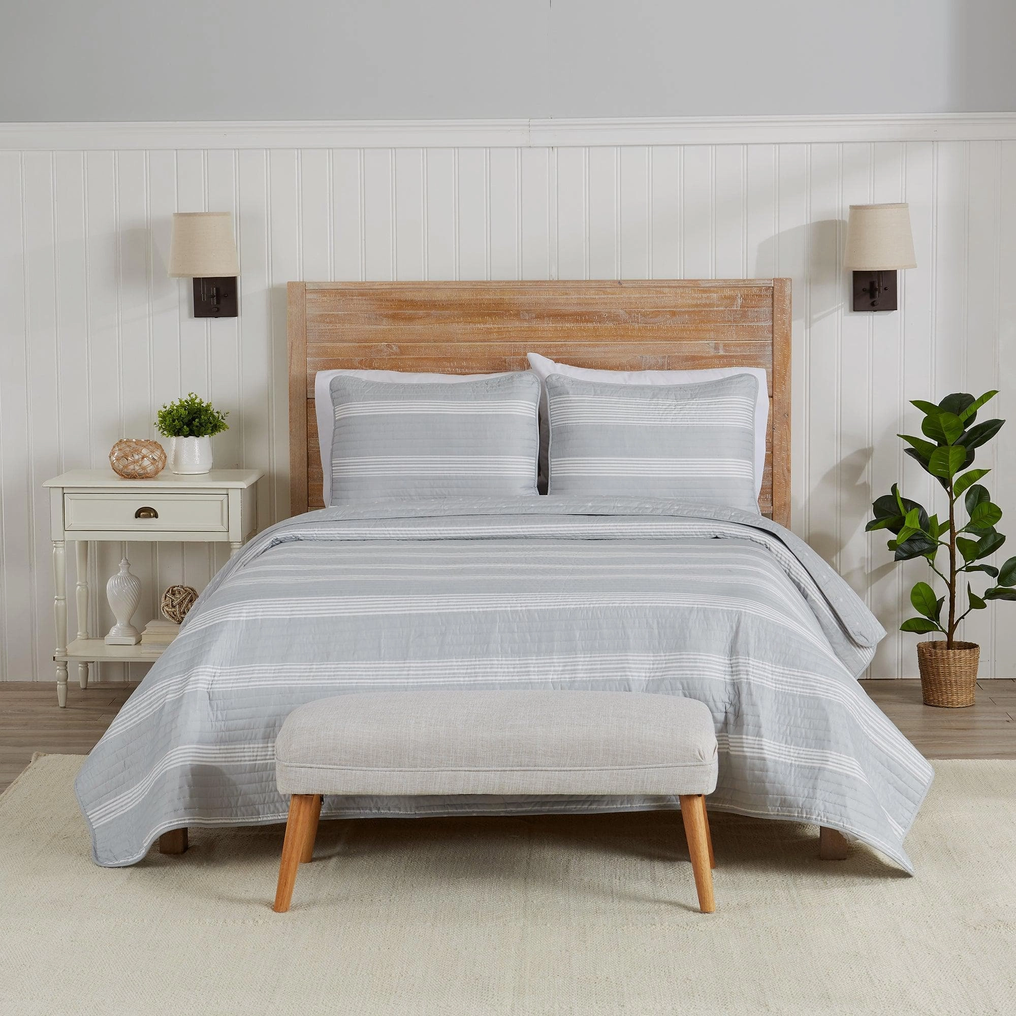 3-Piece Stripe Quilt - Madelina Collection
