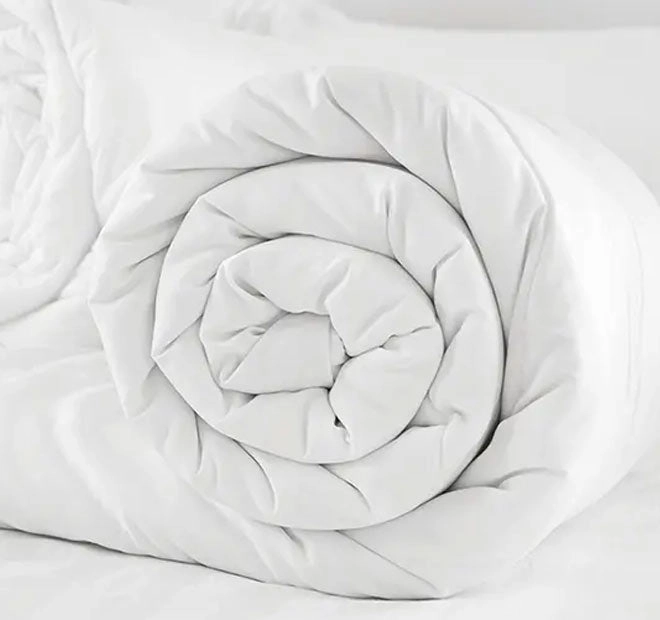 All Seasons Ultrafibre 300GSM Commercial Quilt Range