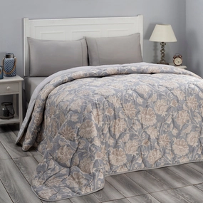 Blossom Couture Jacobean Floral Winter Quilt/Quilted Bed Cover/Comforter Neutral
