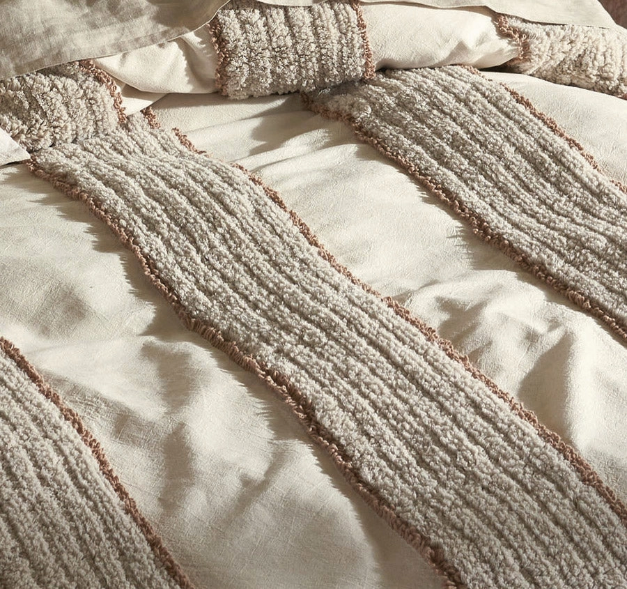 Calder Bed Cover Oatmeal