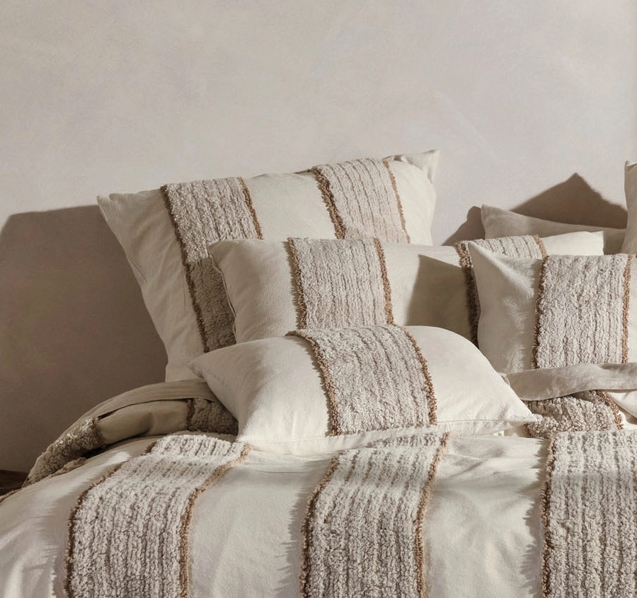 Calder Bed Cover Oatmeal