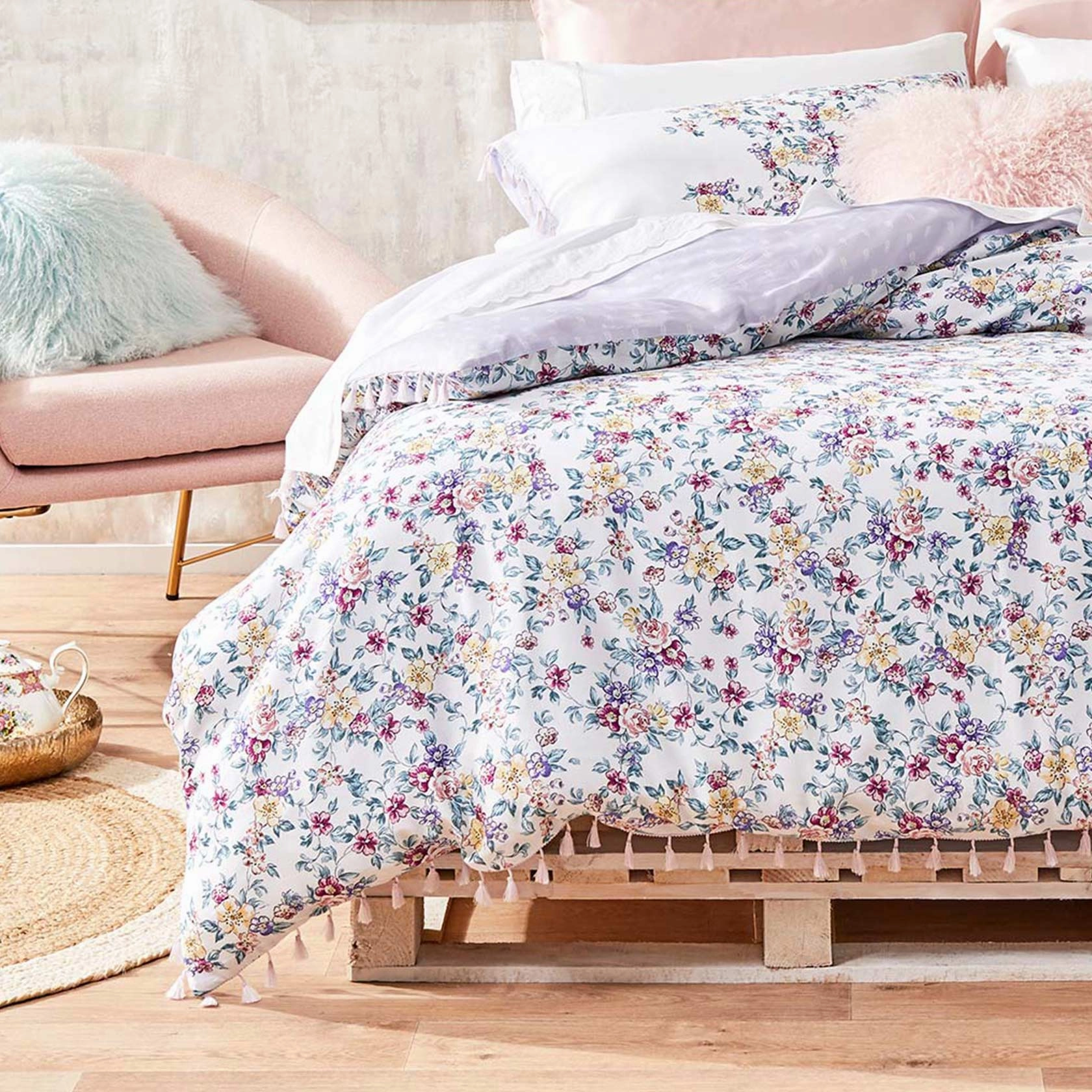 Chintz Quilt Cover Set in Wisteria by Royal Albert