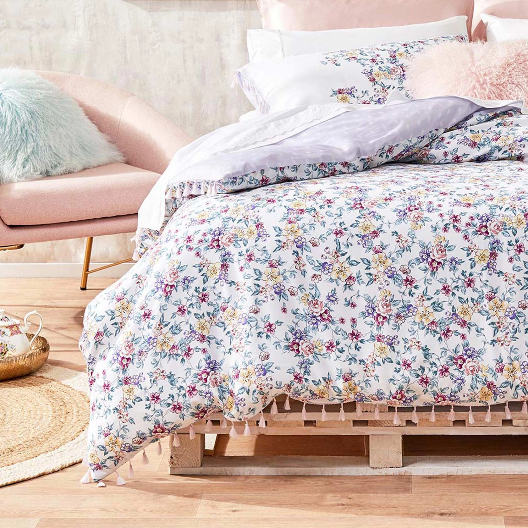Chintz Quilt Cover Set in Wisteria by Royal Albert