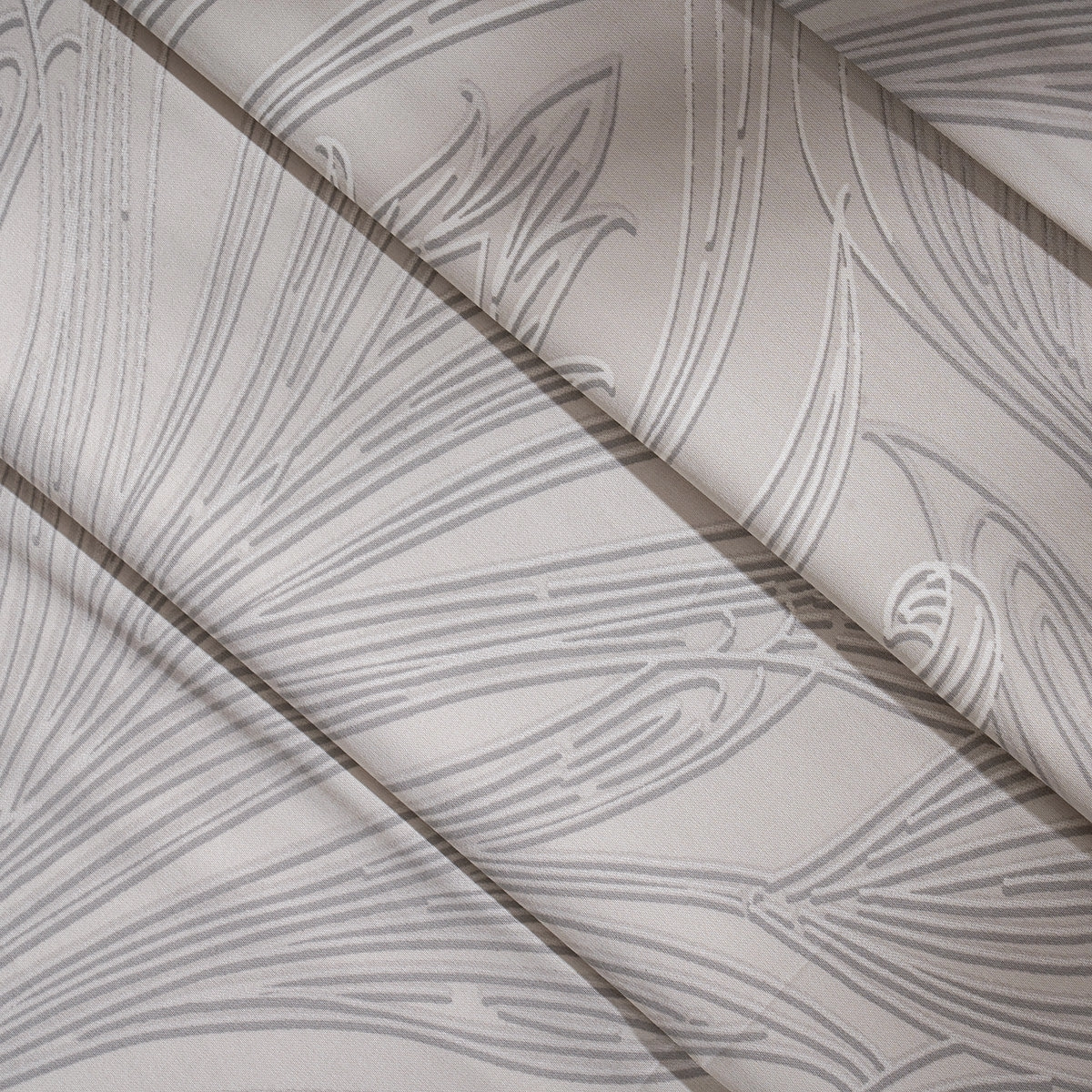 Classical Ornate Baroque Feathering Bed Sheet with Pillow Case Neutral