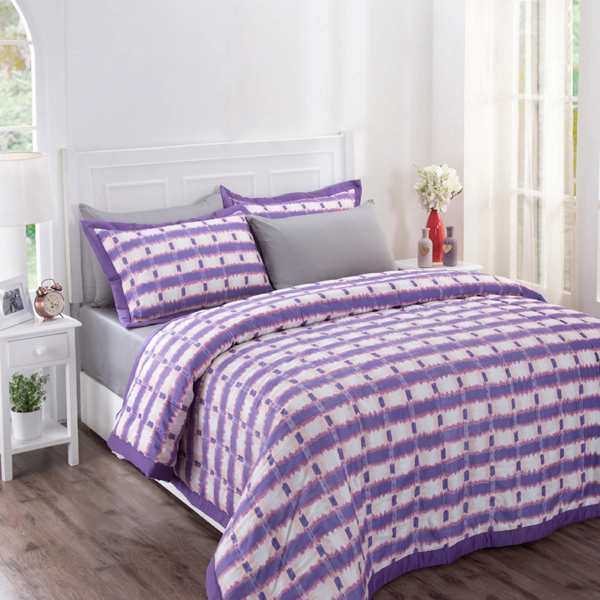 Co-Exist Escala Light Weight Winter Quilt Purple