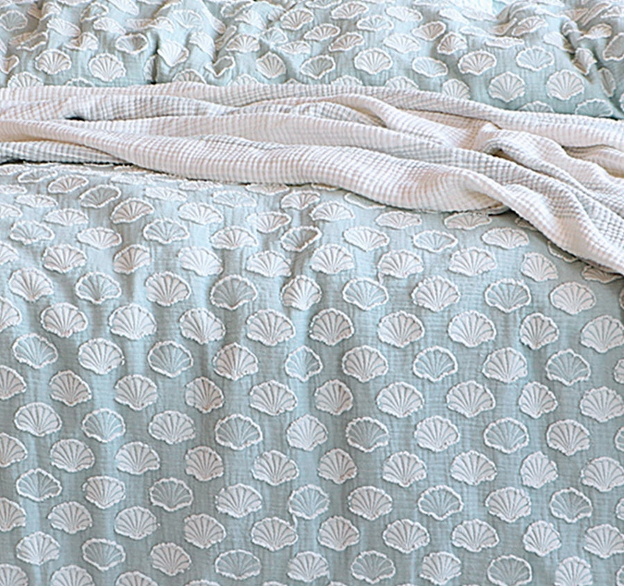 Coralium Quilt Cover Set Range Aqua