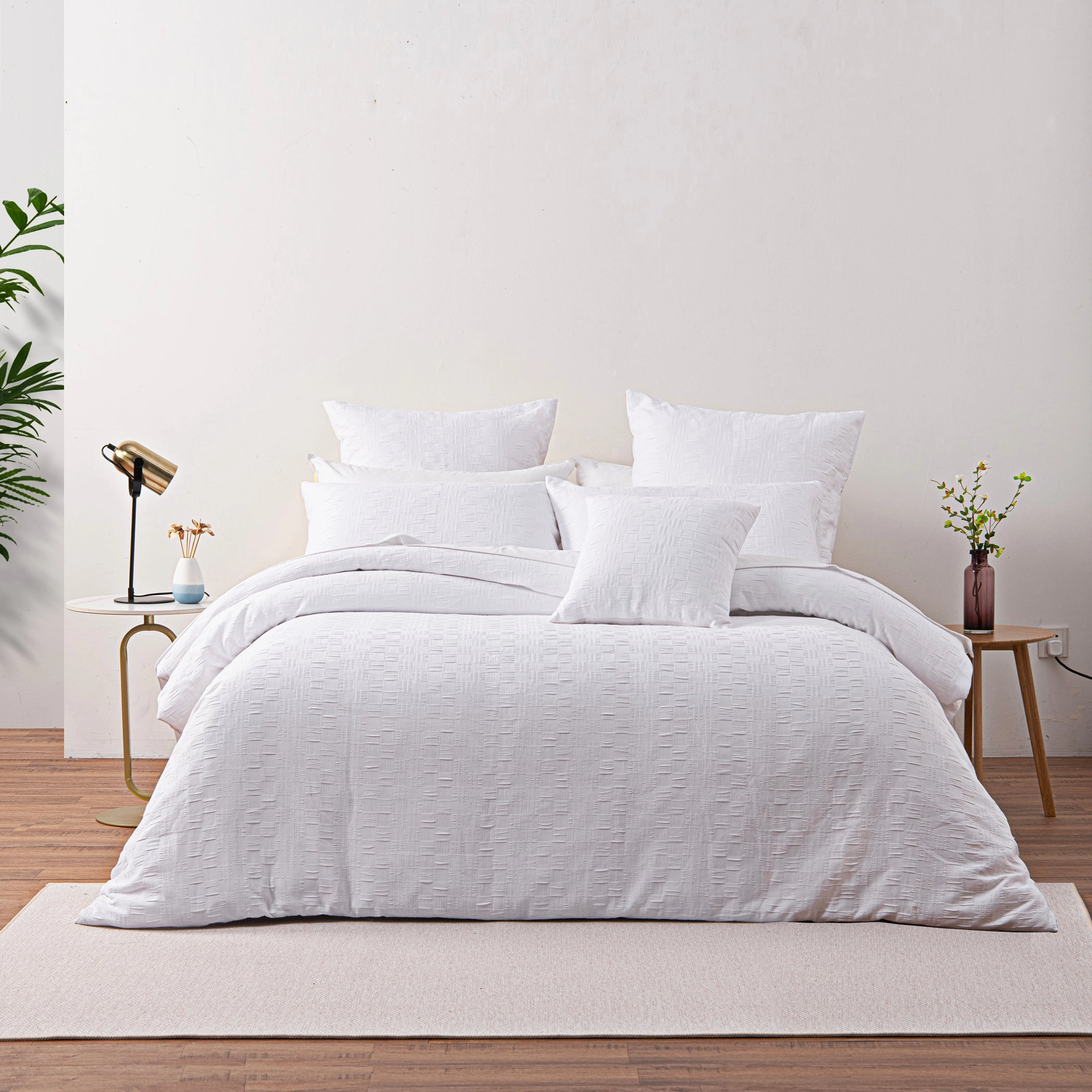 Cosmo Quilt Cover Set White