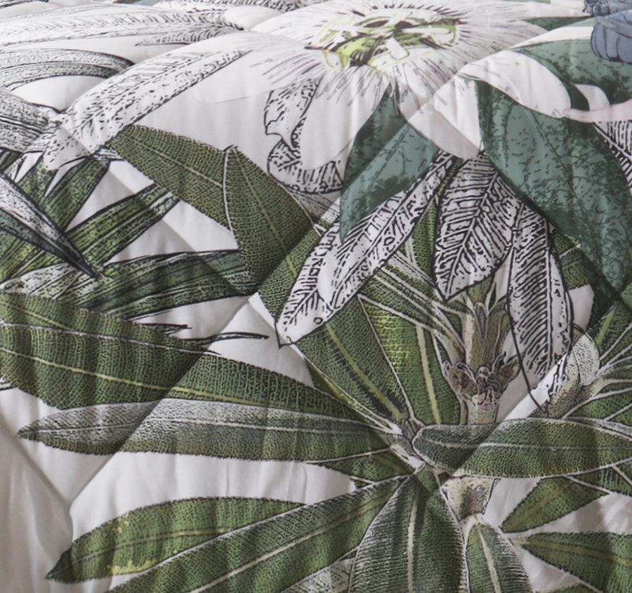 Curiosity Comforter Set Range Multi