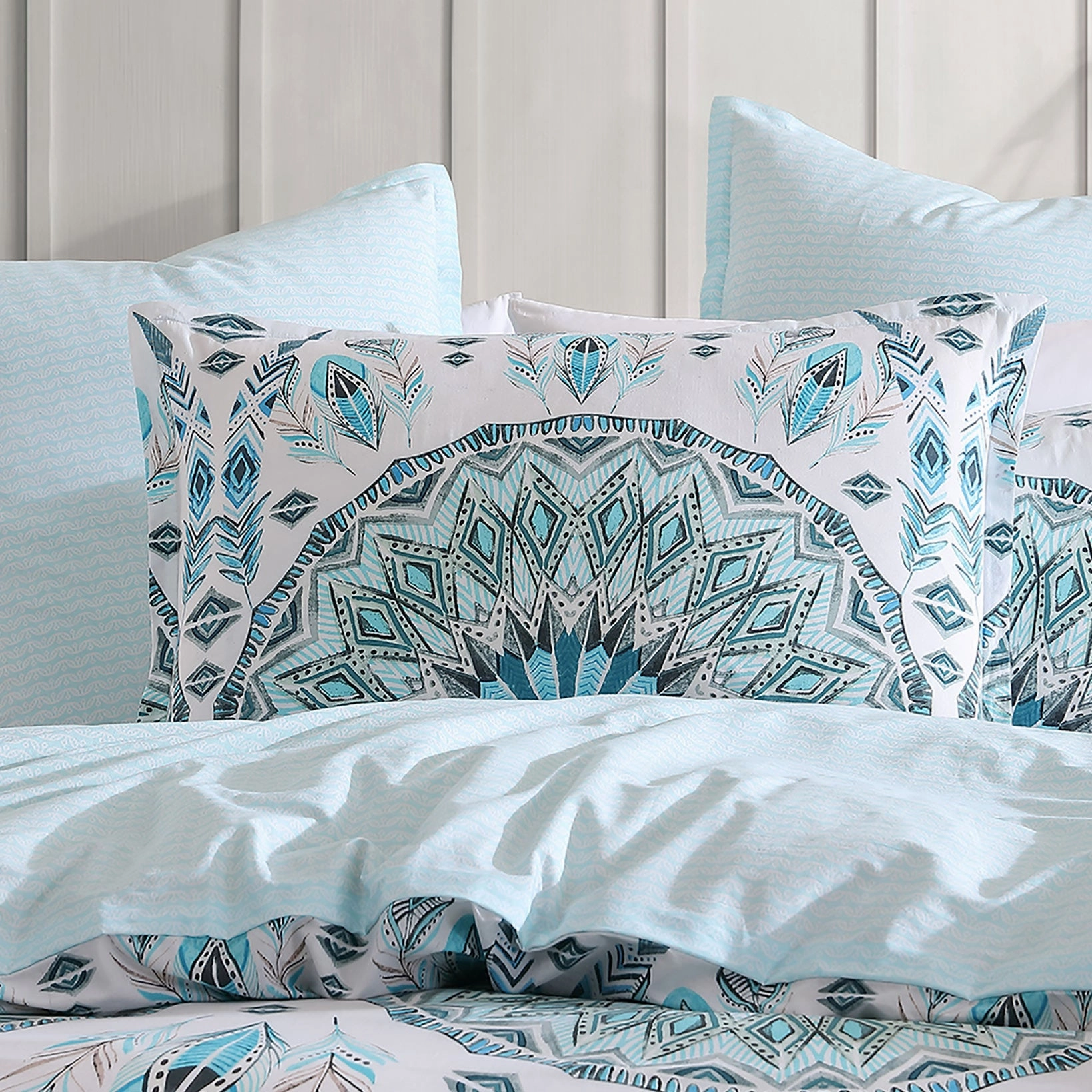 Dali Teal Quilt Cover Set by Logan and Mason