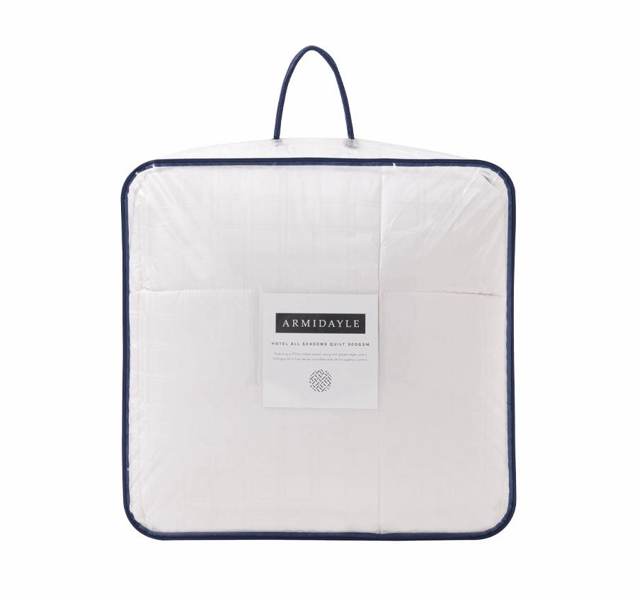 Deluxe Hotel All Seasons Quilt Range