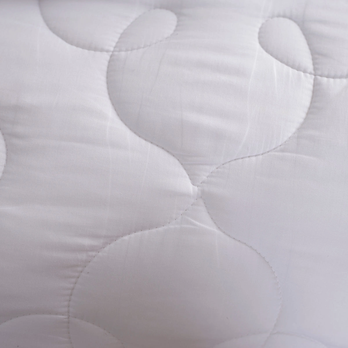 Diamonique Excel Fabric All Season Light Weight Super Soft & Plush Duvet Insert/Quilt