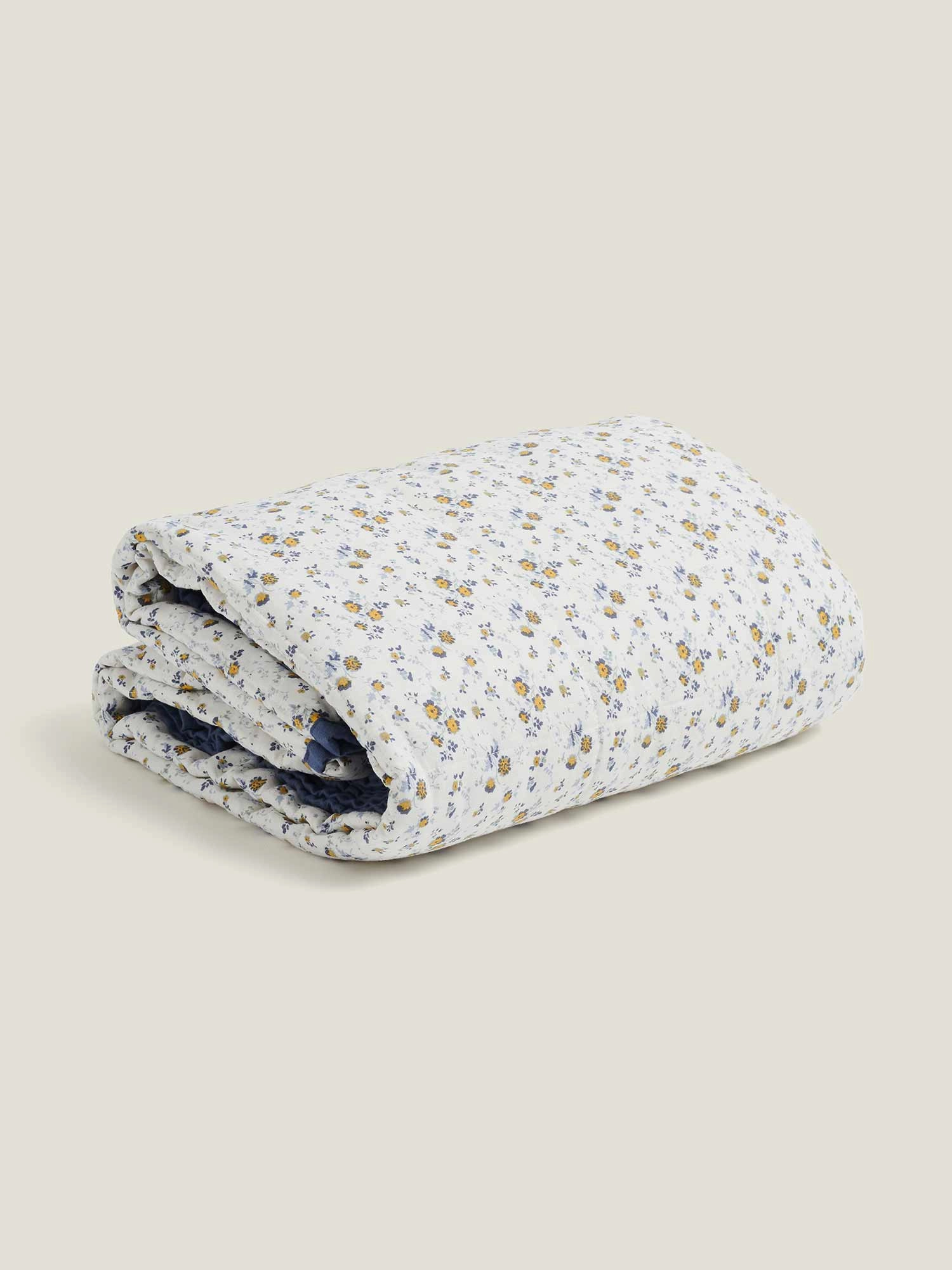 Double-sided Quilt Cover in Yellow Stripes/Summer Floral