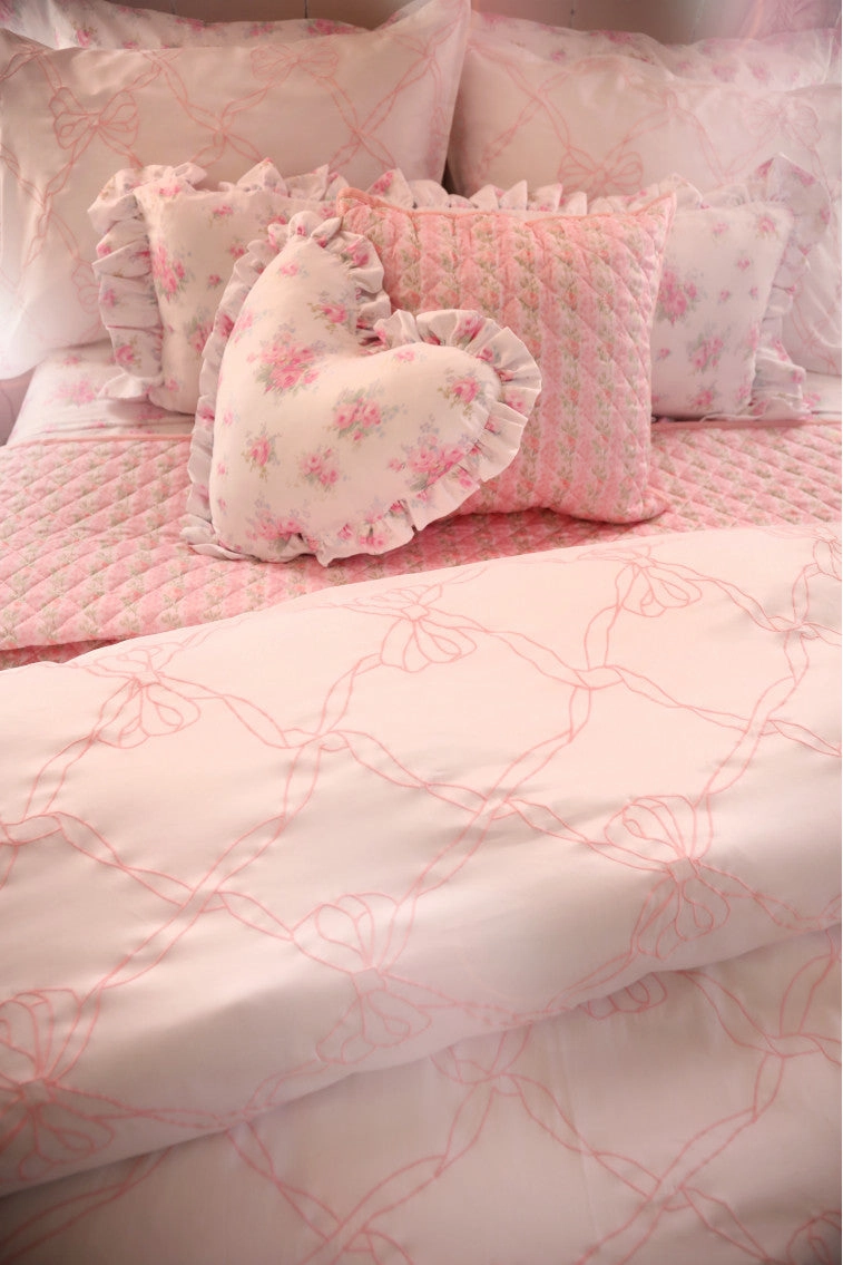 Embroidered Bow Duvet Cover   Sham Set