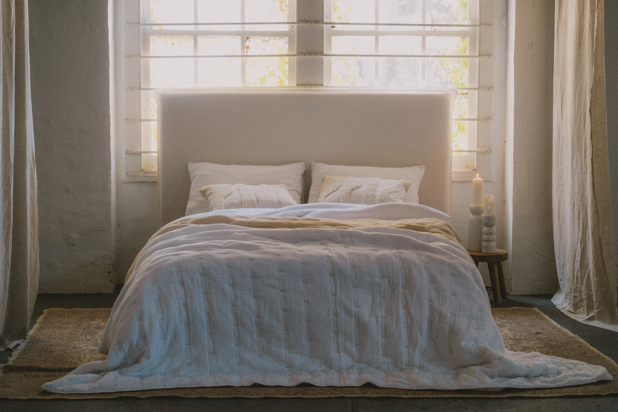 Enes Quilted Bed Cover | White