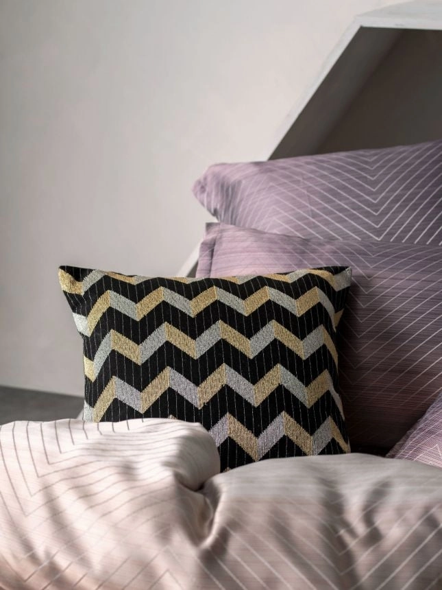 Filament Plum Quilt Cover Set by Linen House