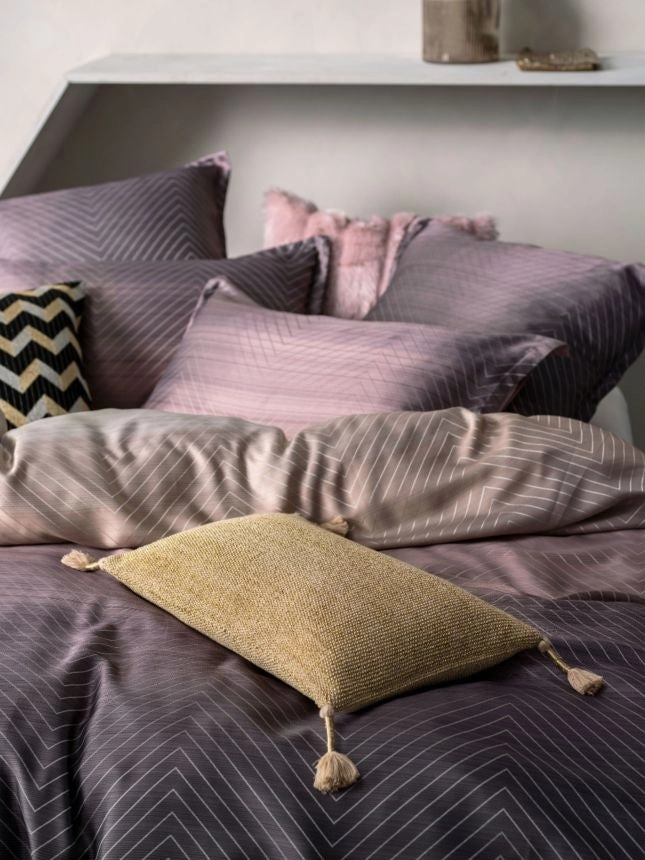 Filament Plum Quilt Cover Set by Linen House