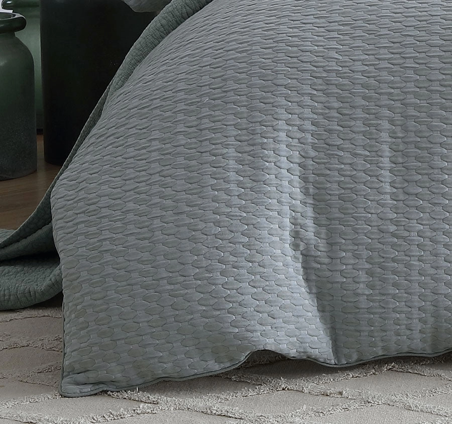 Frankie Quilt Cover Set Range Sage