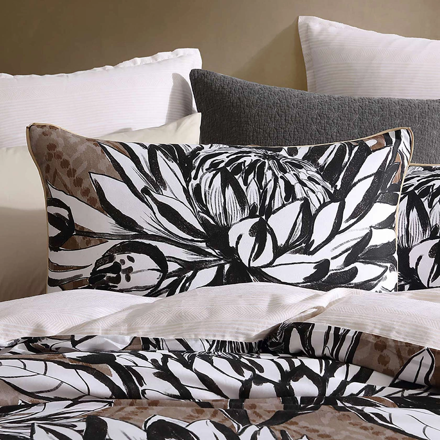 Hinton Quilt Cover Set by Logan and Mason