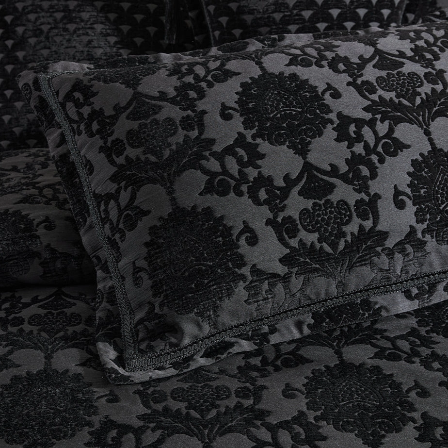 Imperial Black Quilt Cover Set by Davinci