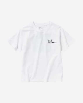 KAWS X UNIQLO FW23 ARTBOOK COVER WHITE TEE