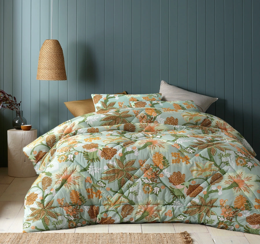 Kienze Comforter Set Range Multi