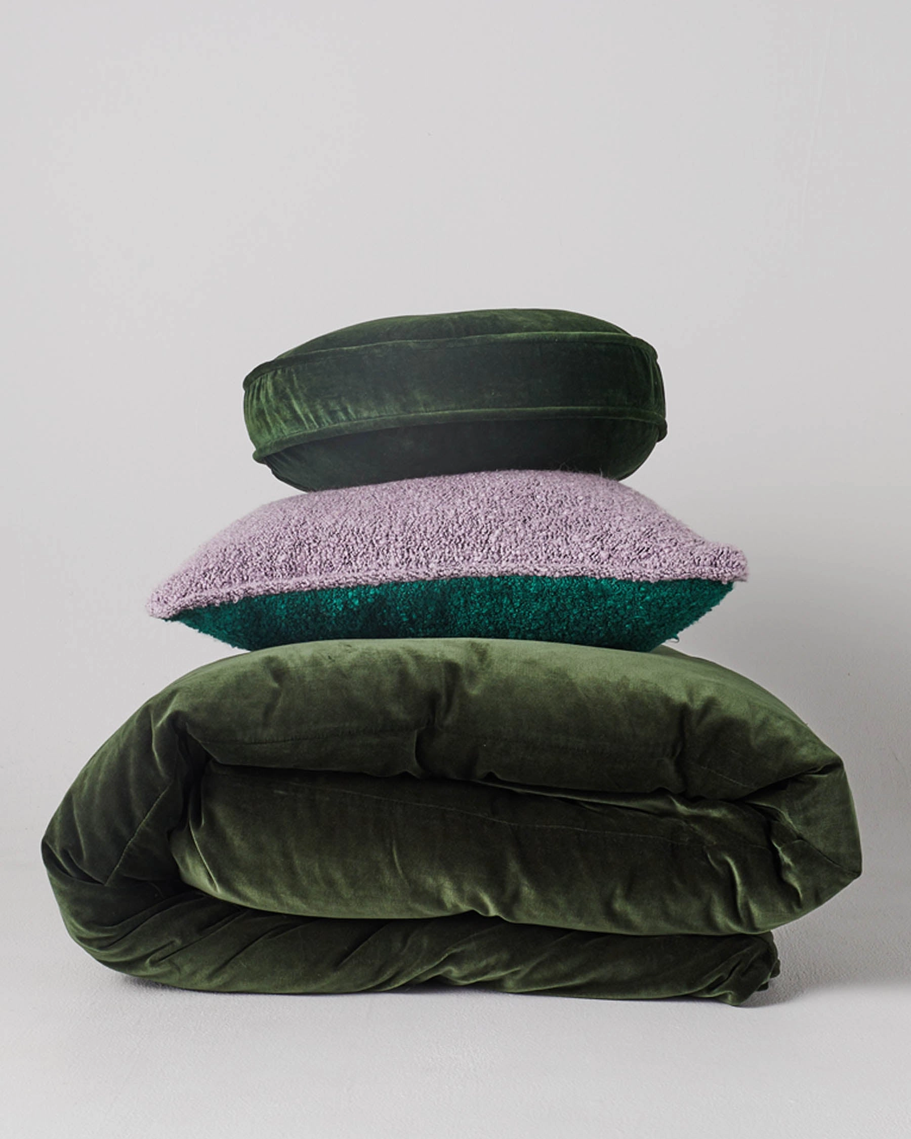 Kombu Green Velvet Quilt Cover