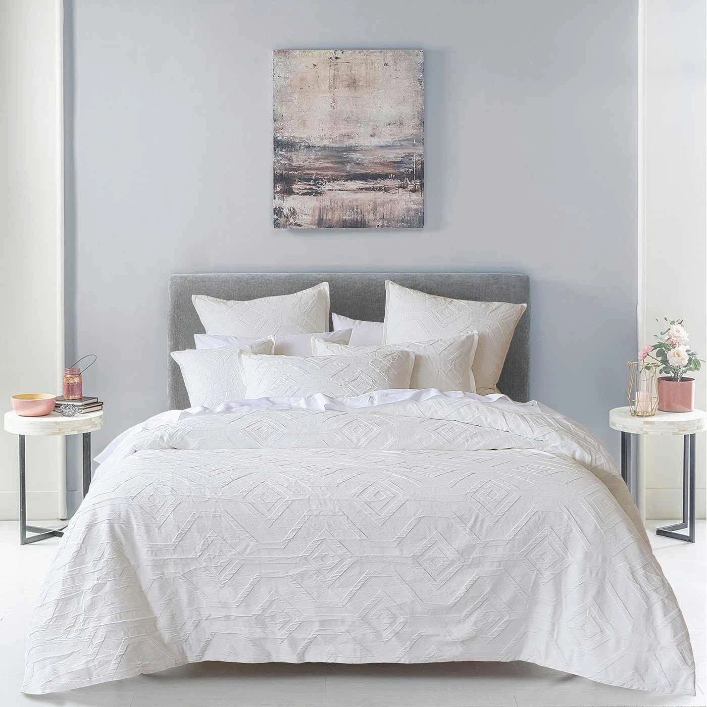 Kora White Quilt Cover Set By Bianca