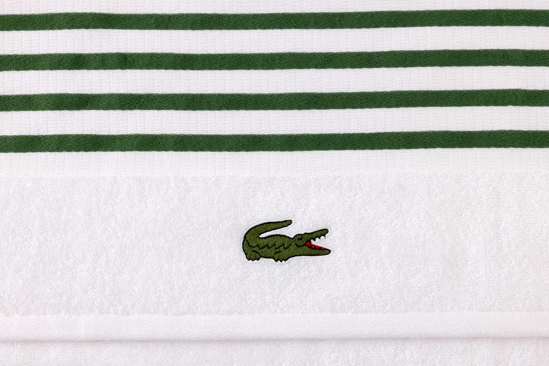 LCOURTLINE Vert Bath Sheet by Lacoste