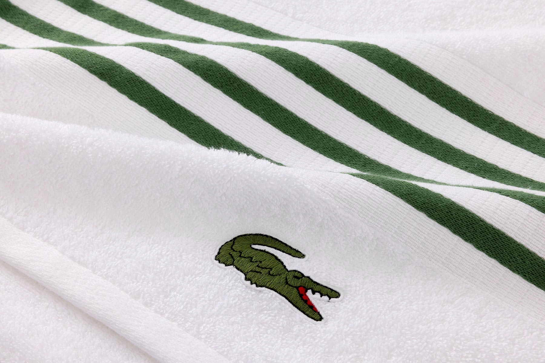 LCOURTLINE Vert Bath Sheet by Lacoste