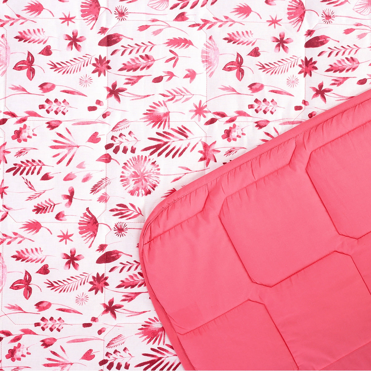 Lexus Light Weight Extreme Winter Quilt Red
