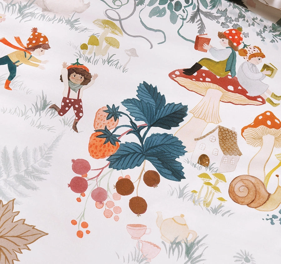 Magic Garden Cot Quilt Cover Multi