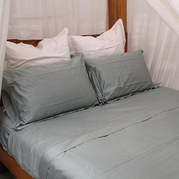 Magnificent Quilt Set in Sea Foam/Natural Reversible