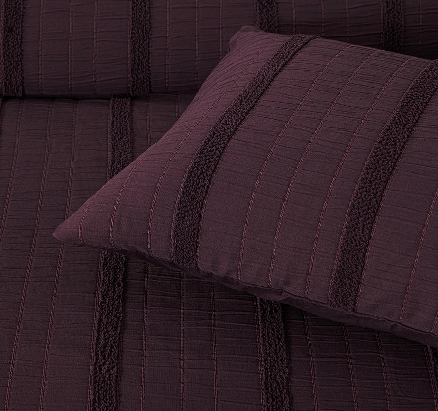 Malua Quilt Cover Set Range Grape