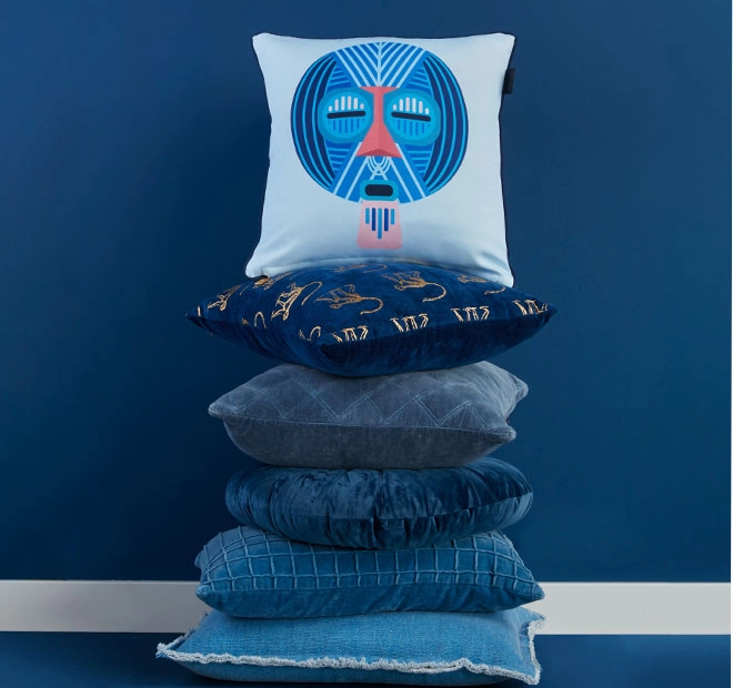 Mascarade 40x40cm Filled Cushion Blue