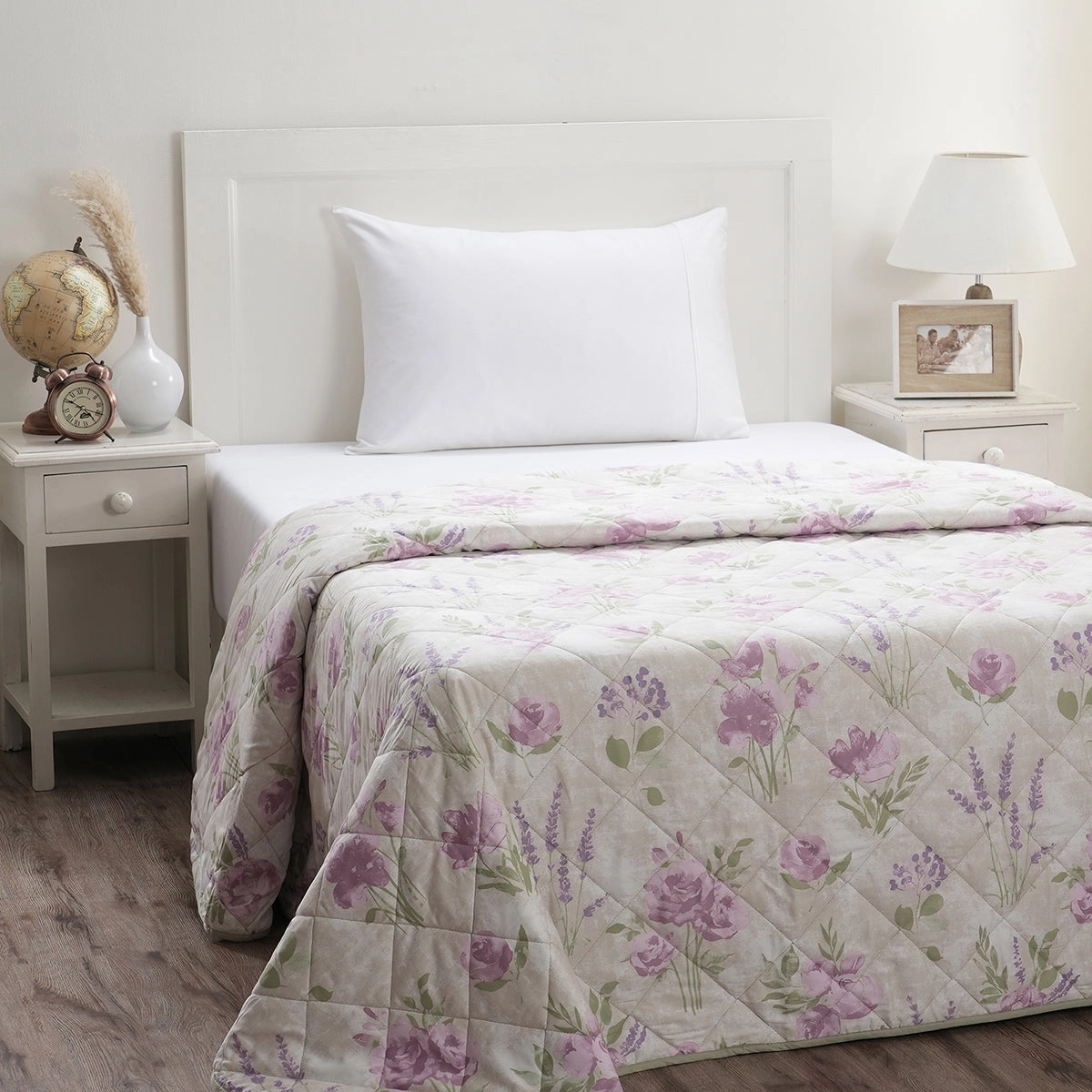 Optimist Bloom 115 GSM Soft Rose Summer AC Quilt/Quilted Bed Cover/Comforter