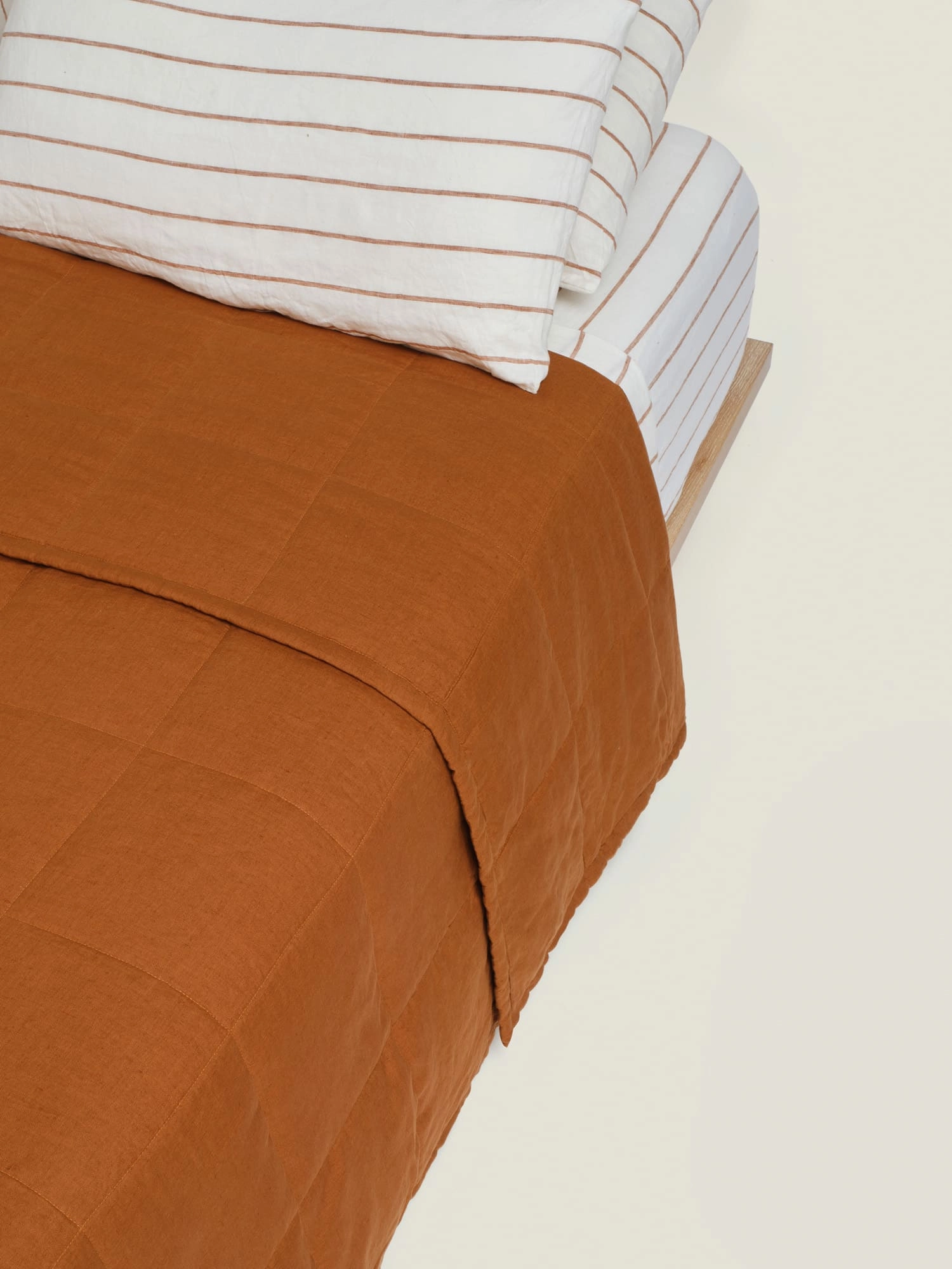 Quilt Cover in Tobacco