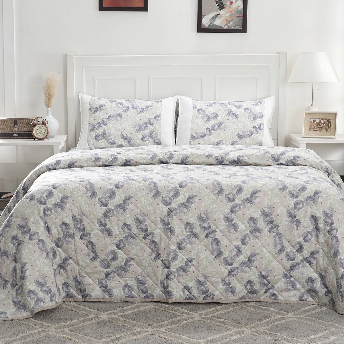 Royal Botanic 115 GSM Floret Blue Quilt/Quilted Bed Cover