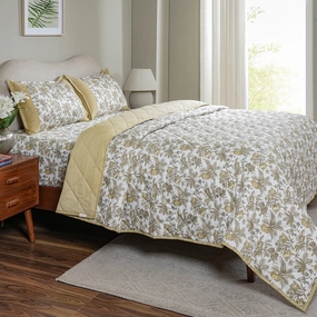 Sensory Bloom Fruity Foliage extremely Cozy Mustard Quilt