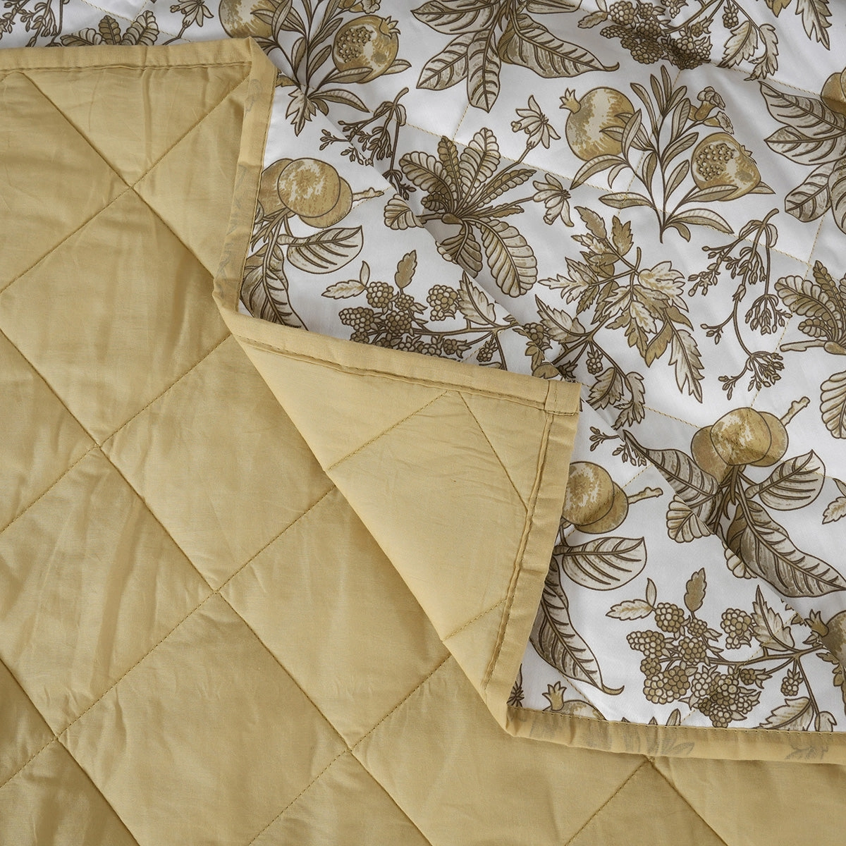 Sensory Bloom Fruity Foliage extremely Cozy Mustard Quilt