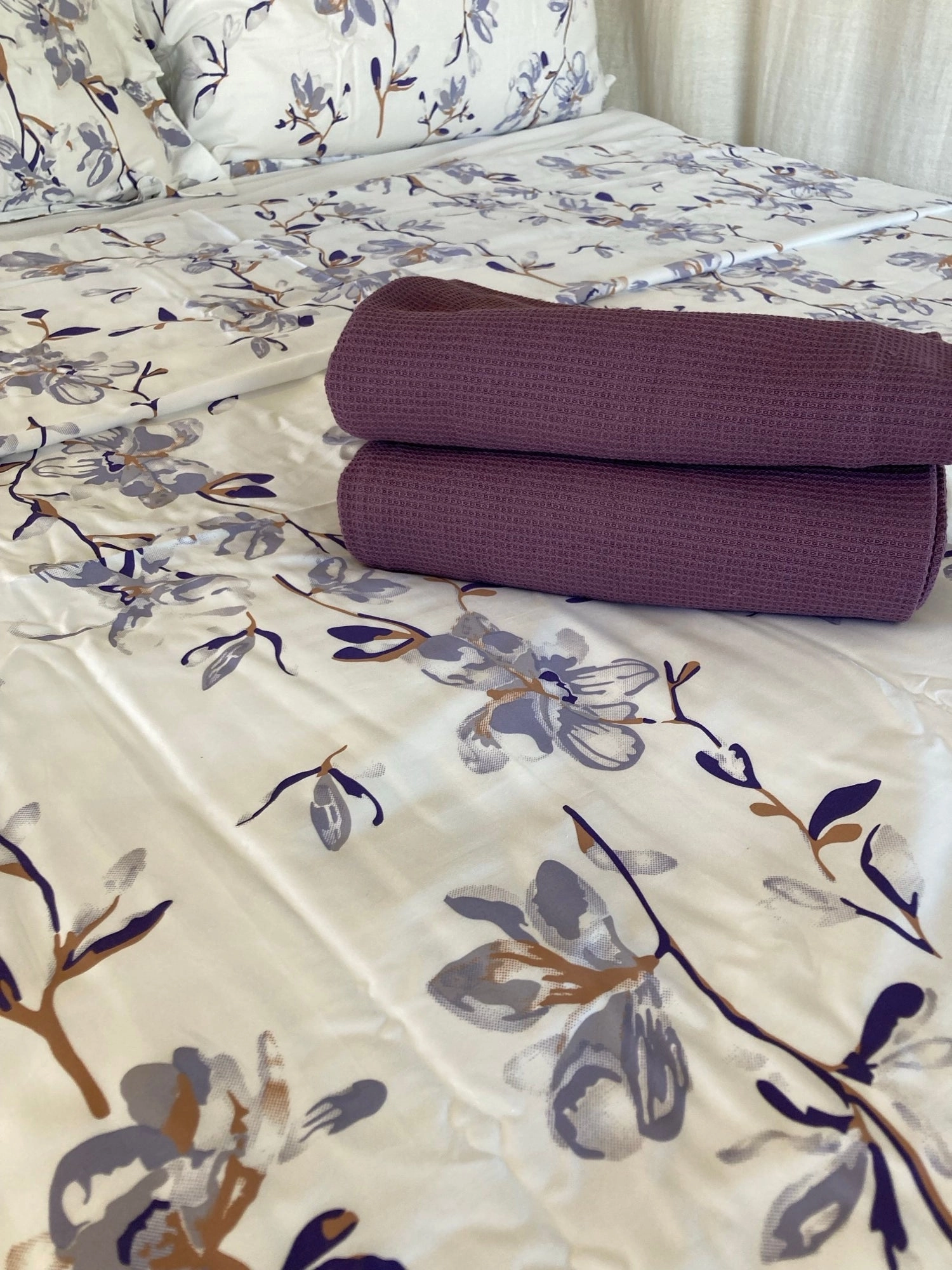 Simple Luxury Royal Lavender Sheet set