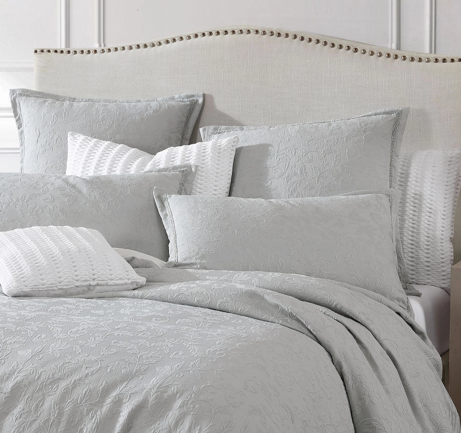 Valentina Quilt Cover Set Range Cloud