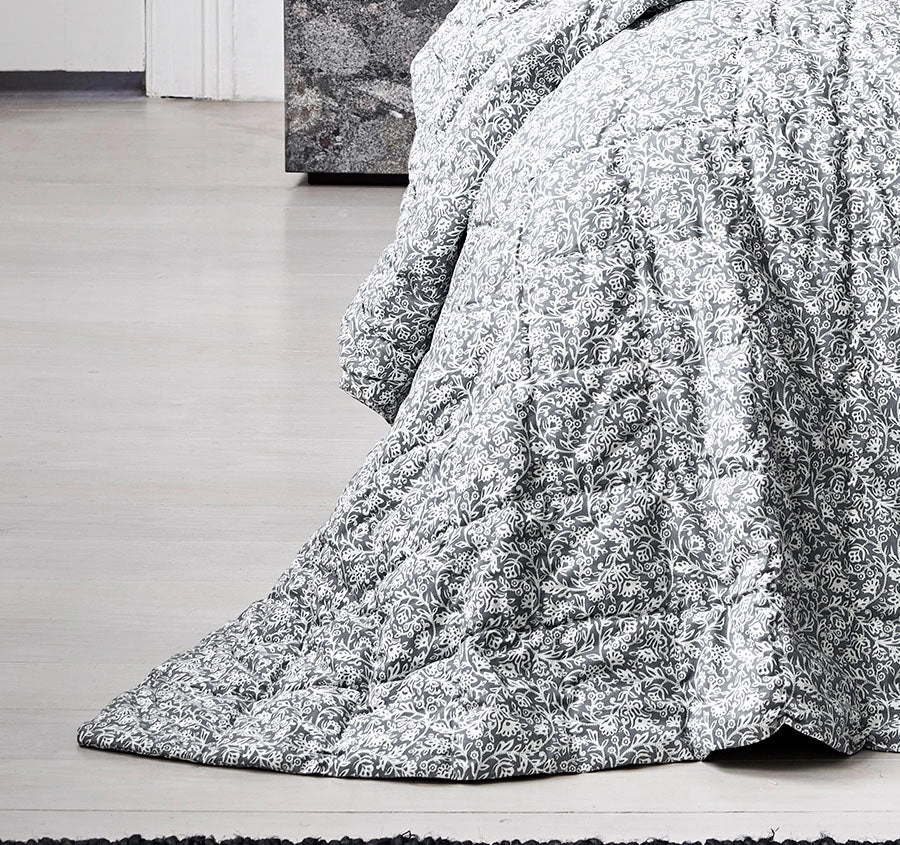 Varanasi Coverlet Mist