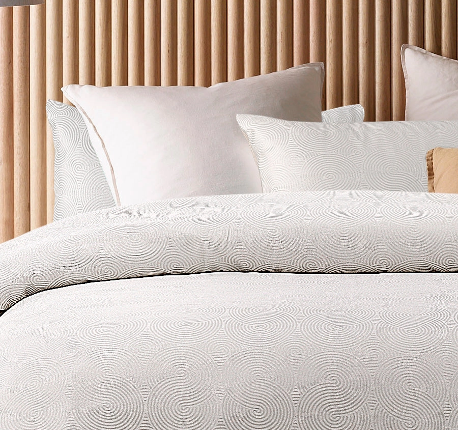 Vera Quilt Cover Set Range