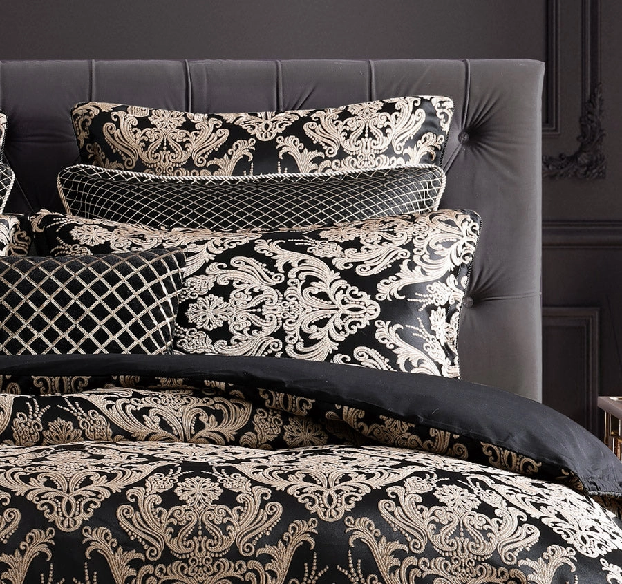 Vercelli Quilt Cover Set Range Noir
