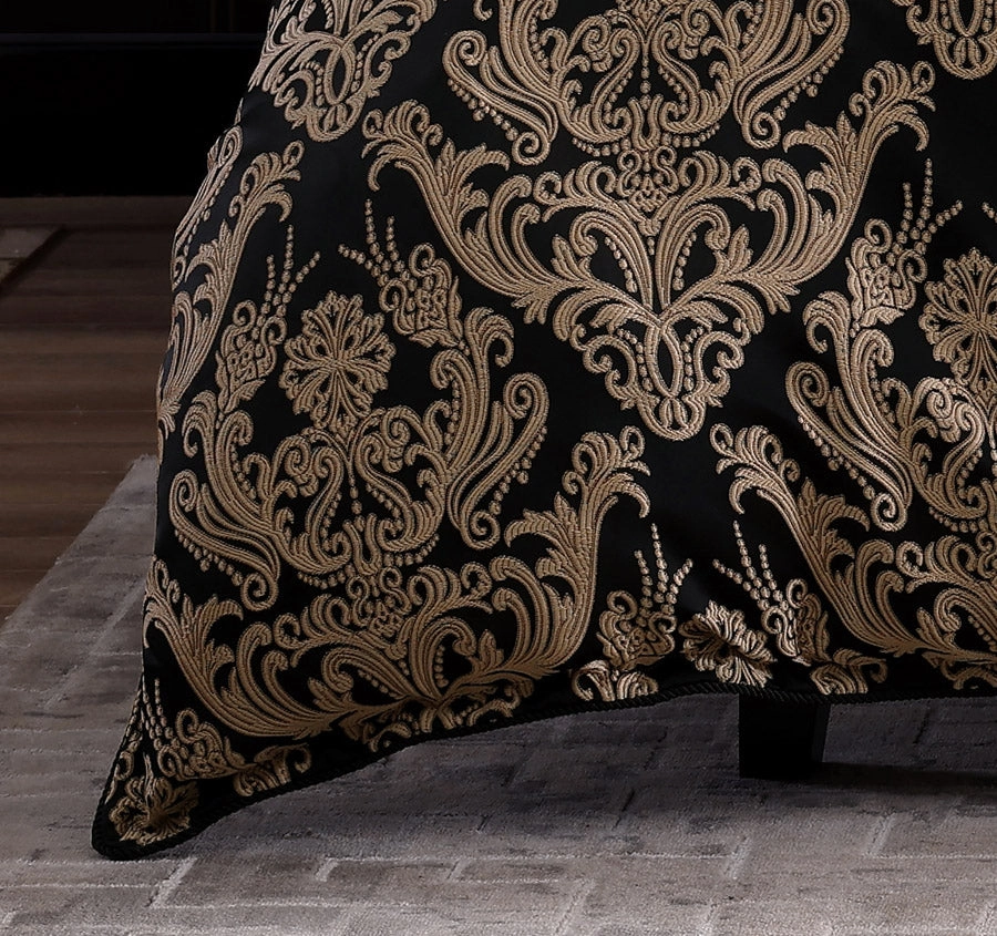 Vercelli Quilt Cover Set Range Noir